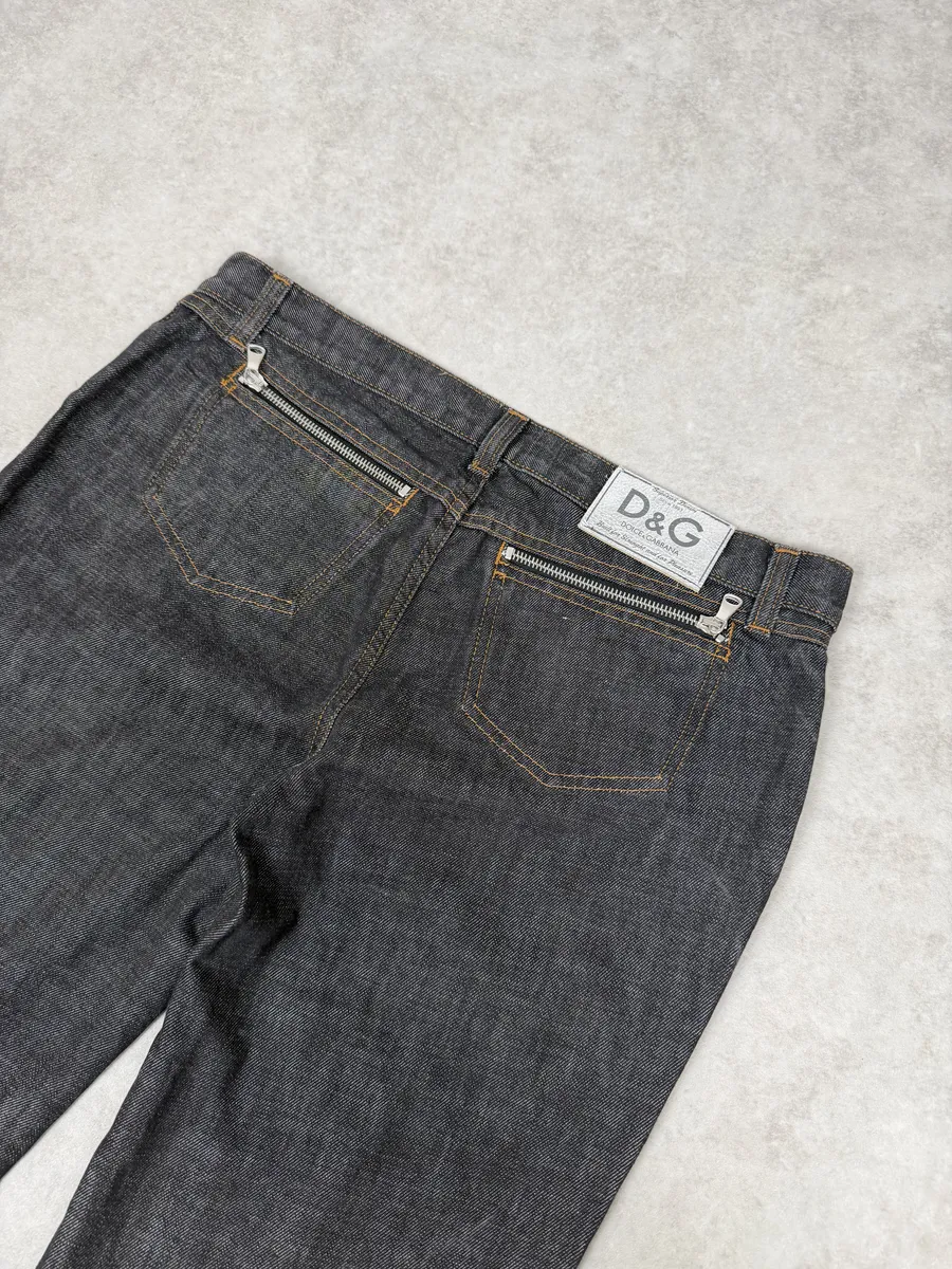 Thumbnail 11
