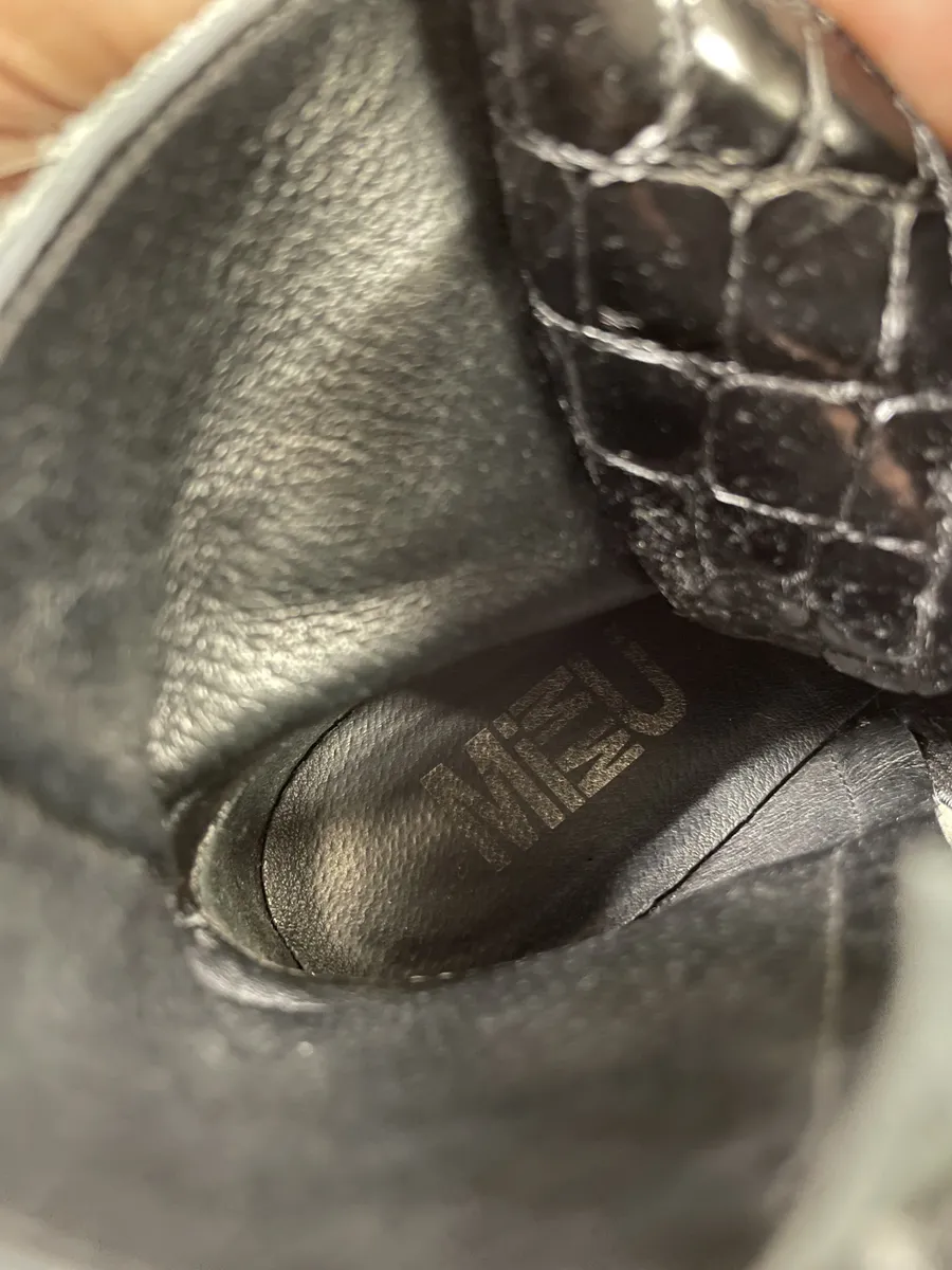 Thumbnail 11